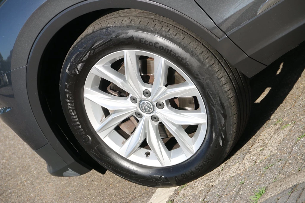 Volkswagen Tiguan – foto 6