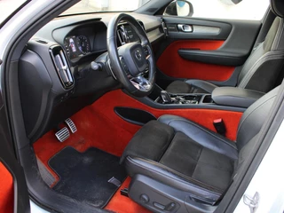 Volvo XC40 – thumbnail 3