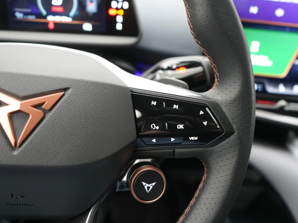 CUPRA Tavascan – foto 17