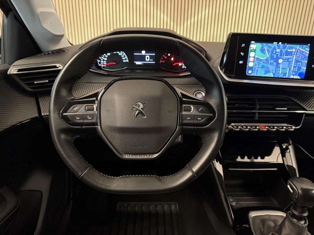 Peugeot 208 – foto 18