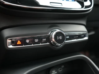 Volvo XC40 – thumbnail 40