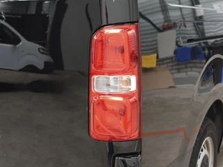 Opel Vivaro – thumbnail 18