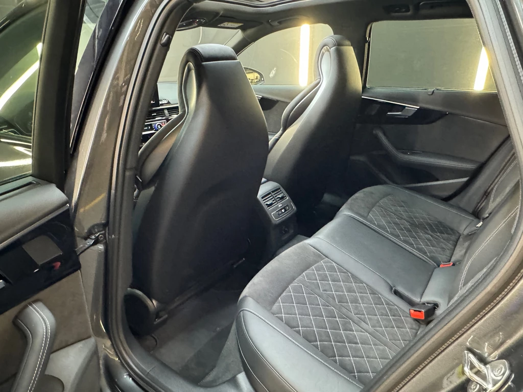 Audi A4 – foto 14