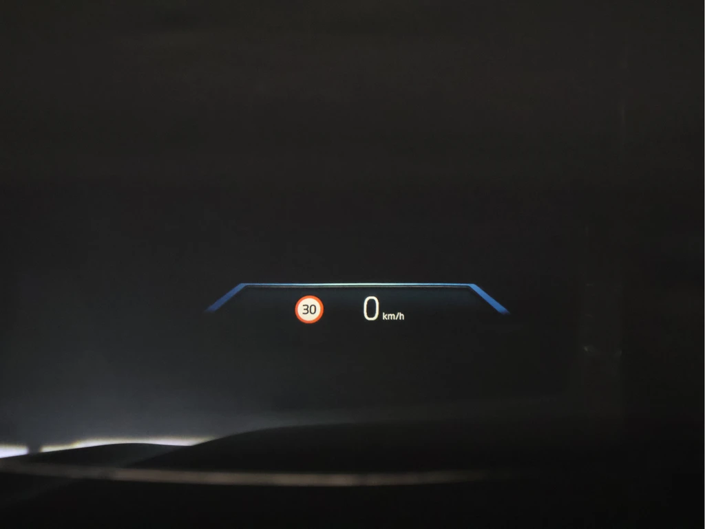 BMW i4 – foto 18