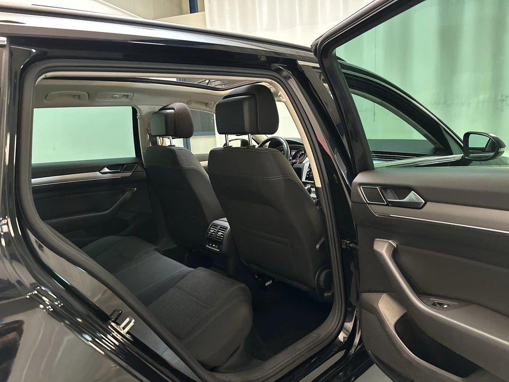 Volkswagen Passat – foto 14