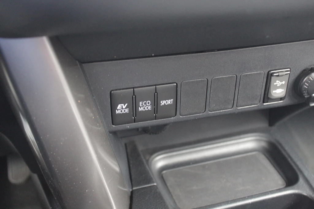 Toyota RAV4 – foto 28