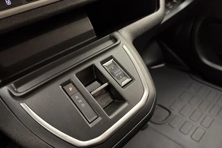 Opel Vivaro-e – thumbnail 25