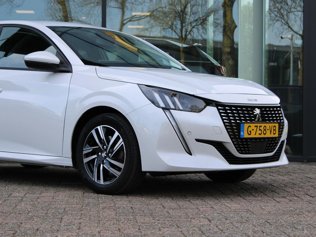 Peugeot 208 – foto 6