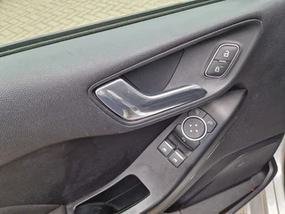 Ford Fiesta – thumbnail 27