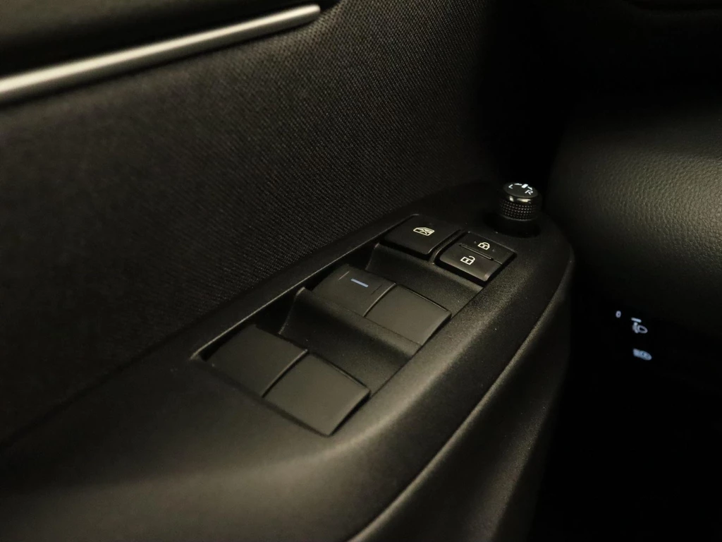 Toyota Yaris – foto 18