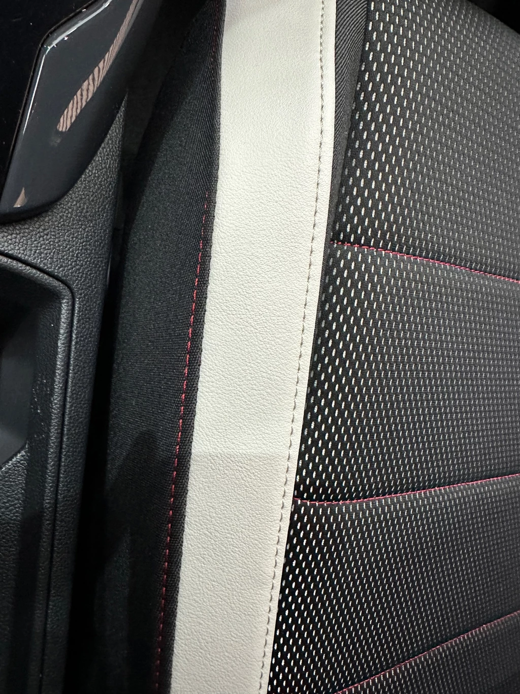Volkswagen T-Roc – foto 26