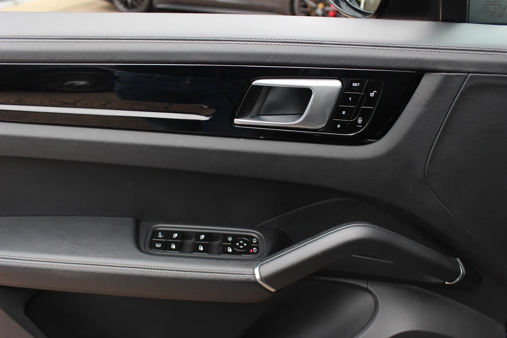 Porsche Cayenne – foto 35