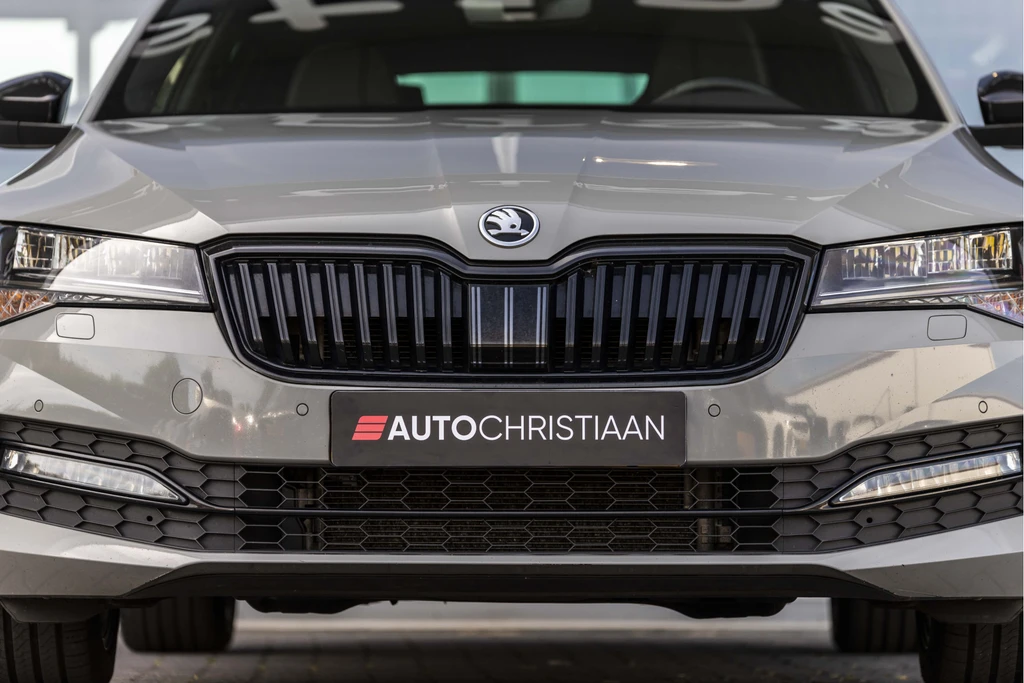 Škoda Superb – foto 8