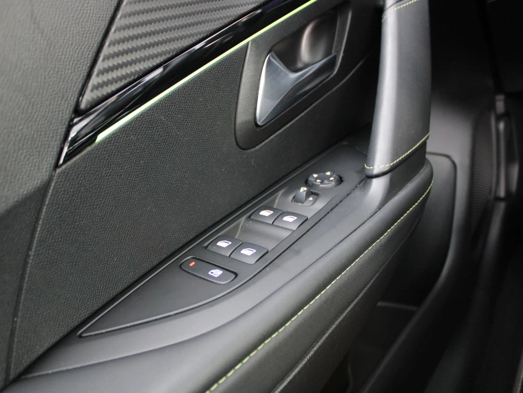 Peugeot 208 – foto 23