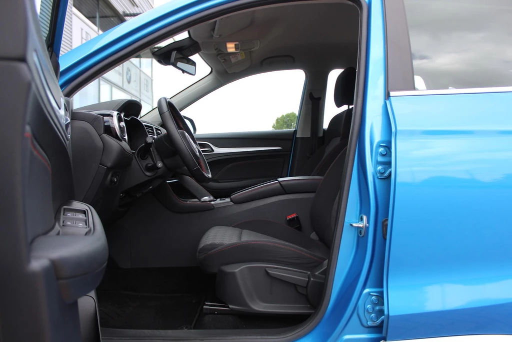 MG ZS EV – foto 28