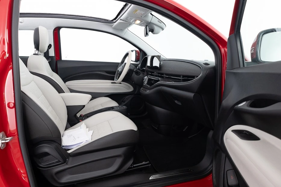 Fiat 500e – foto 12
