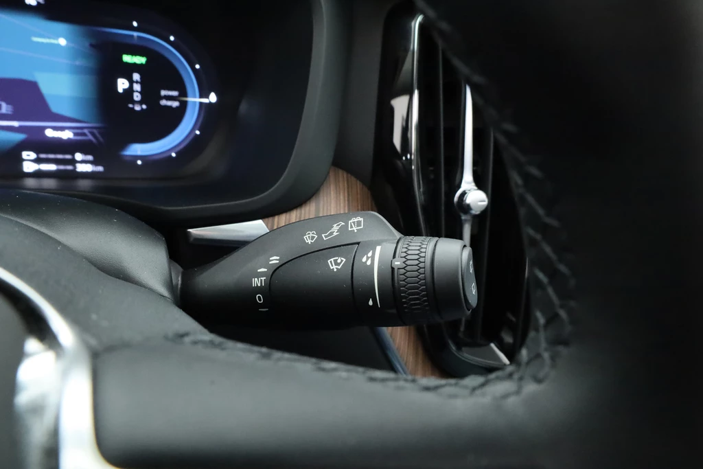 Volvo XC60 – foto 19