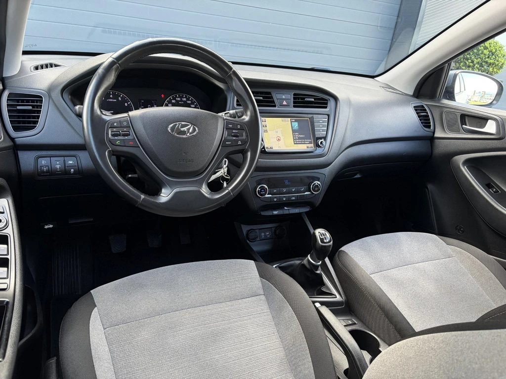 Hyundai i20 – foto 11