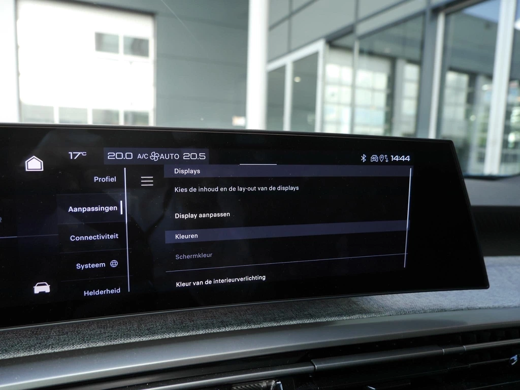 Peugeot e-3008 – foto 30