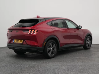 Ford Mustang Mach-E – thumbnail 10