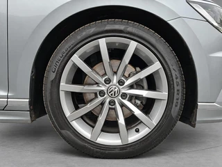 Volkswagen Passat – thumbnail 16