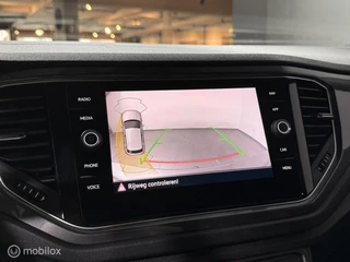 Volkswagen T-Roc – thumbnail 22