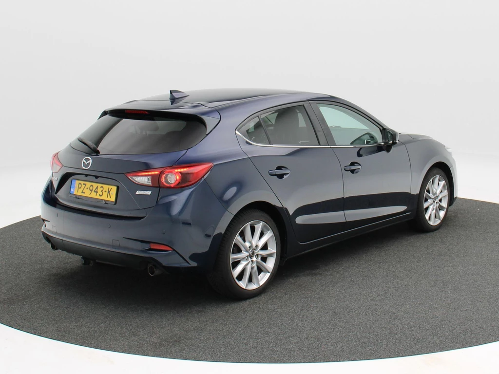 Mazda 3 – foto 4