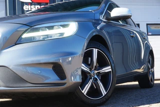 Volvo V40 – thumbnail 2