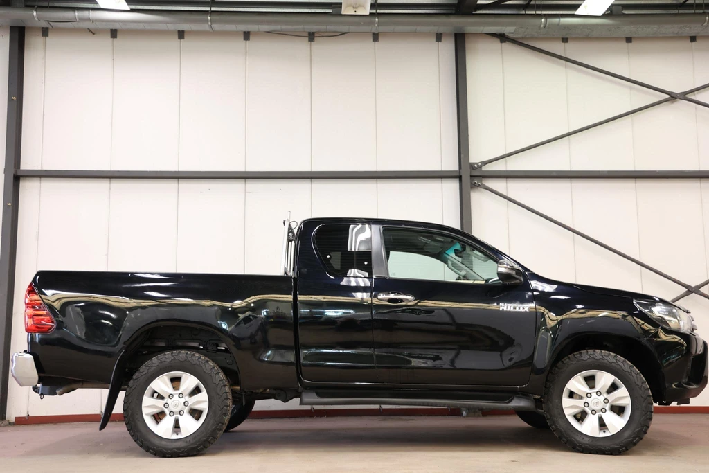Toyota Hilux – foto 8