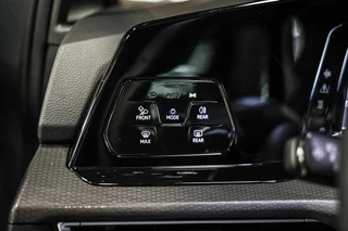 Volkswagen Golf – thumbnail 30
