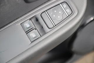 Renault Clio – thumbnail 11