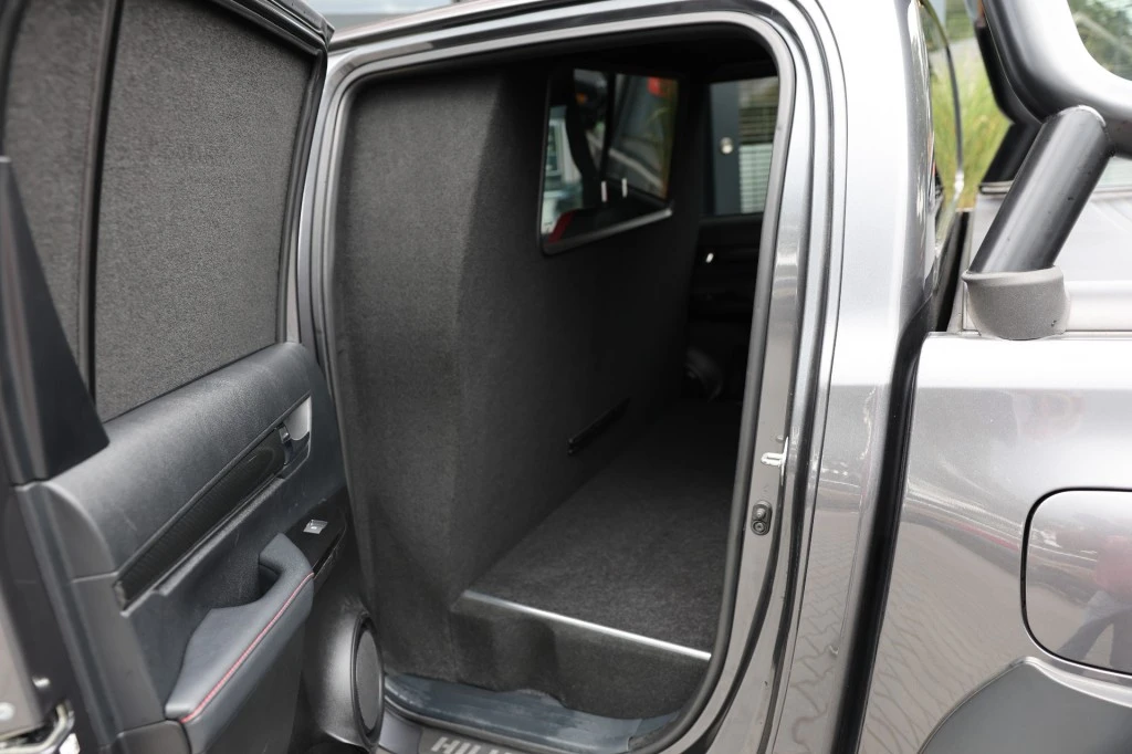 Toyota Hilux – foto 12
