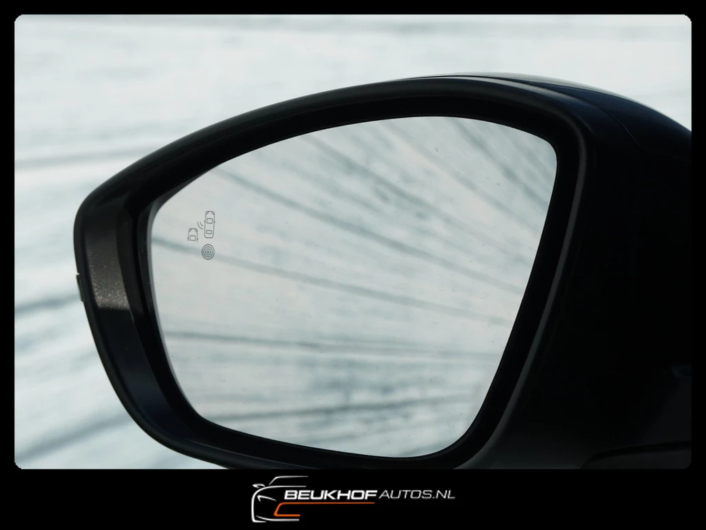 Peugeot e-2008 – foto 23