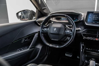 Peugeot 208 – thumbnail 12
