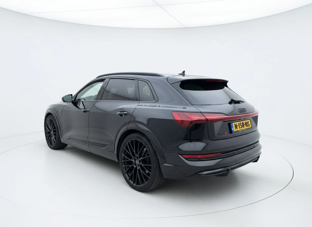 Audi e-tron – foto 3