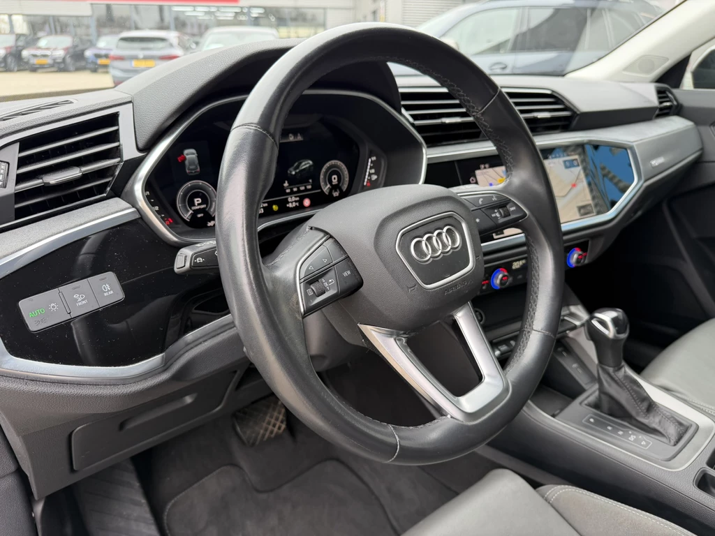 Audi Q3 – foto 12