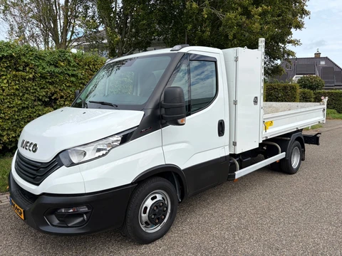 Iveco Daily 35C16 3.0 , kipper , trekhaak 3500 Kg ,