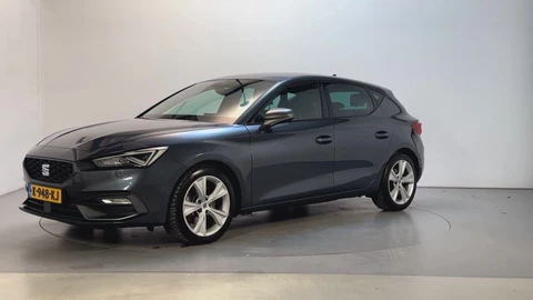 Seat Leon 1.5 eTSI 150pk DSG FR Launch Edition Virtual Cockpit Sfeerverlichting Navigatie Parkeersensoren