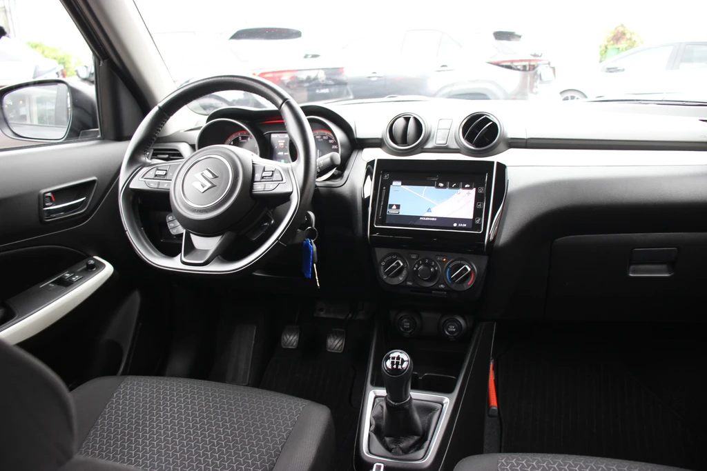 Suzuki Swift – foto 11
