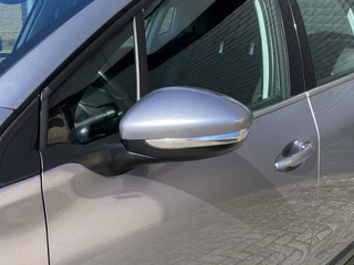 Peugeot 2008 – thumbnail 11