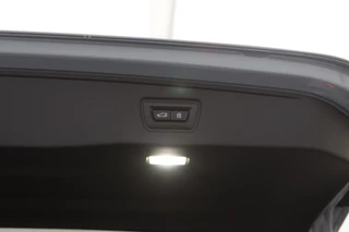 BMW M5 – thumbnail 38
