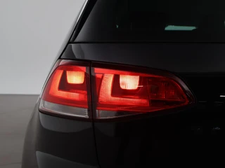Volkswagen Golf – thumbnail 34