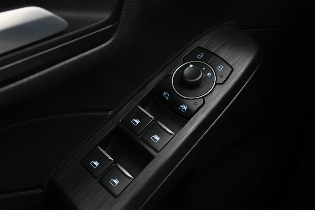 Ford Kuga – foto 33