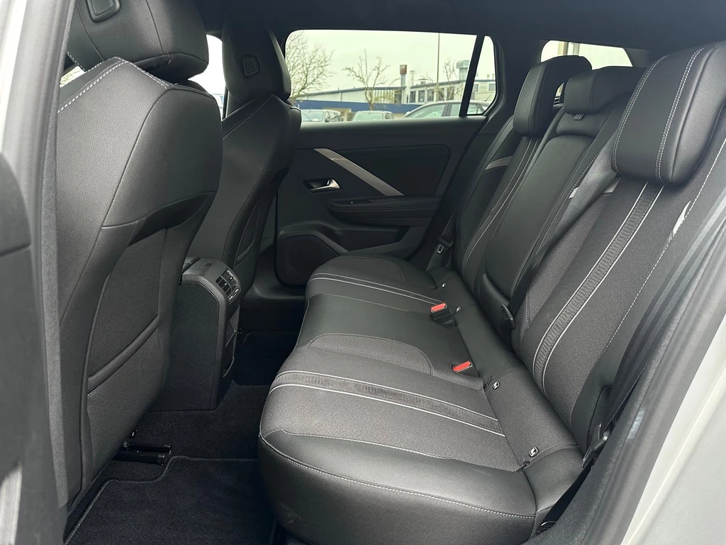 Opel Astra – foto 13