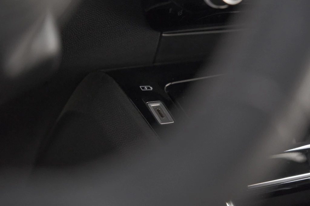 Peugeot 208 – foto 48