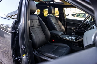 Land Rover Range Rover Evoque – thumbnail 31
