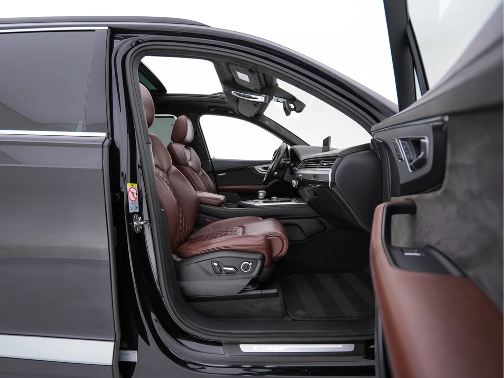 Audi Q7 – foto 12
