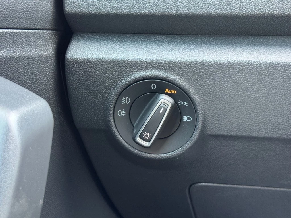 Volkswagen T-Roc – foto 13