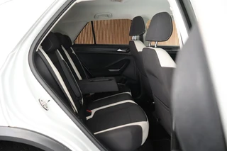 Volkswagen T-Roc – thumbnail 11