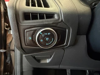 Ford Focus – thumbnail 19